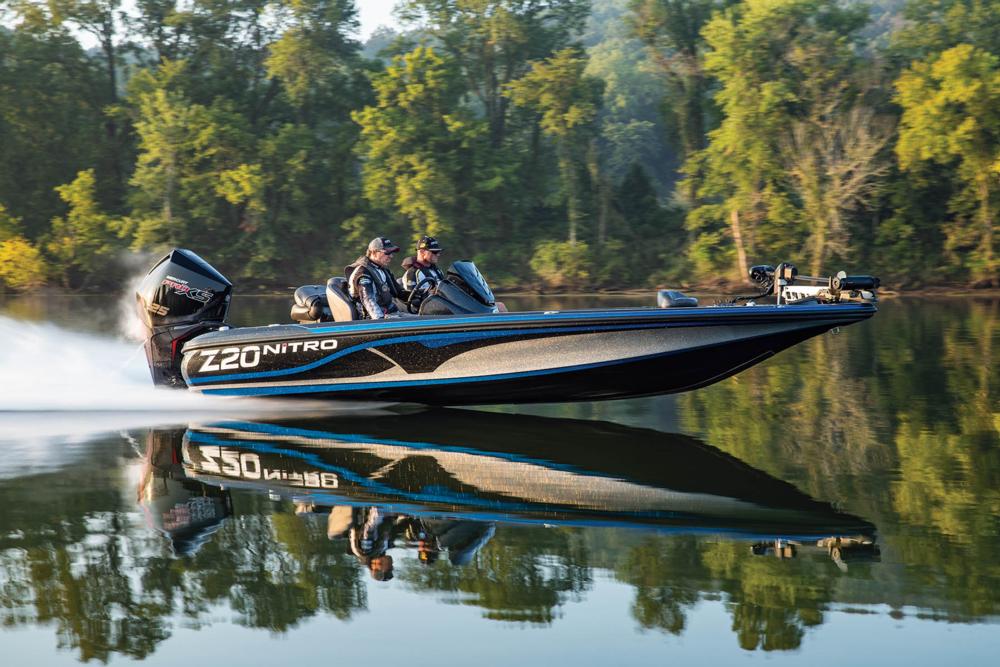 Катер Bass Fishing Boat