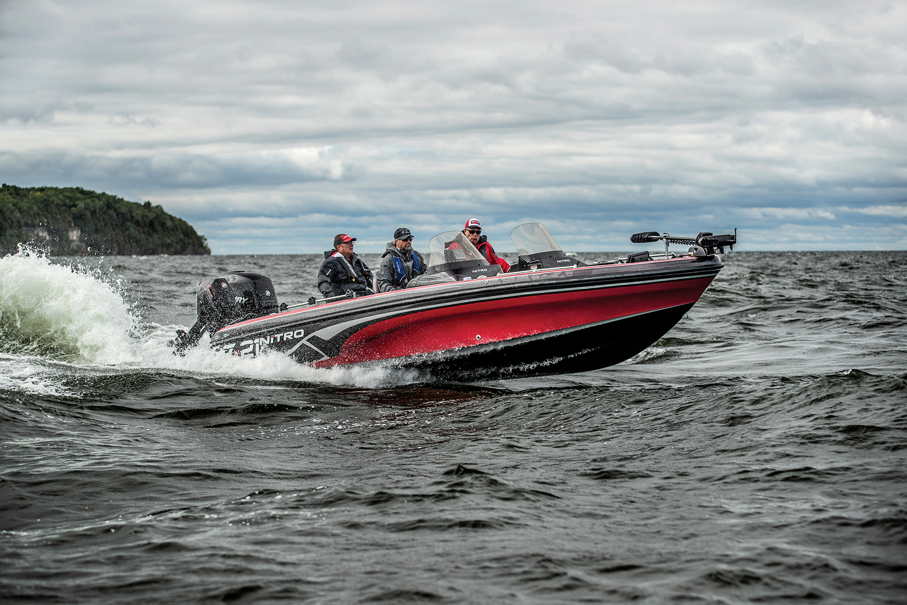 NITRO ZV21 2021 Deep V Fishing Boat