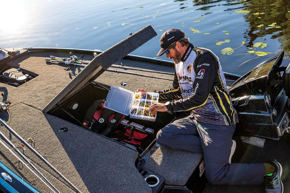 Nitro Z20 Center Tackle Organizer